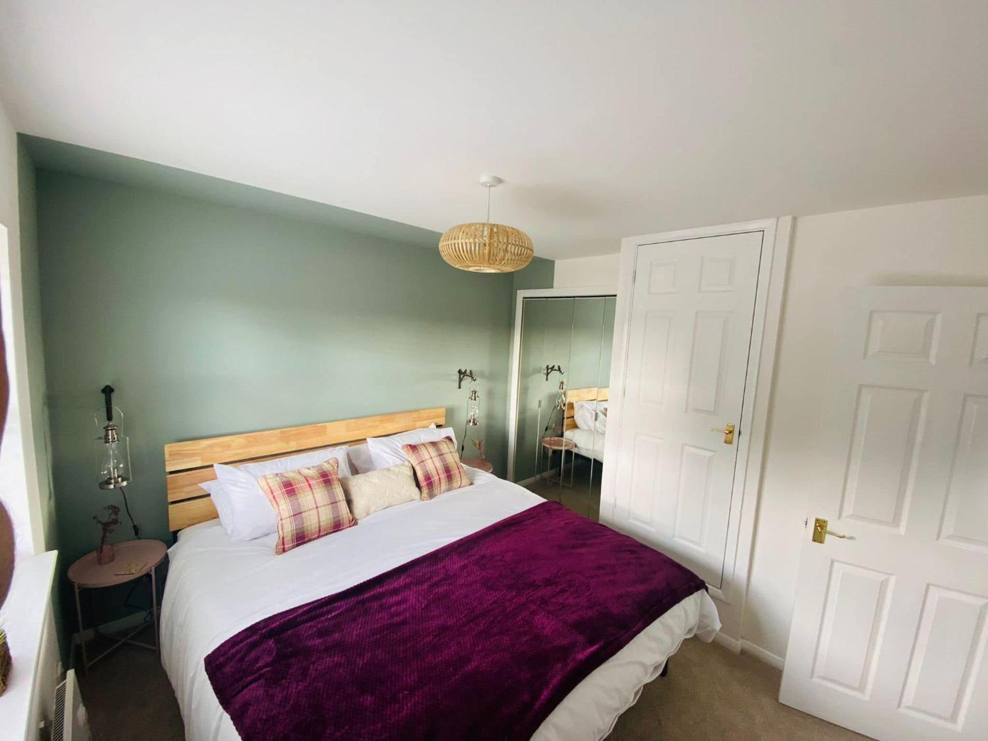 Coastal 2 Bedroom Maisonette With Parking Eastbourne Exteriör bild